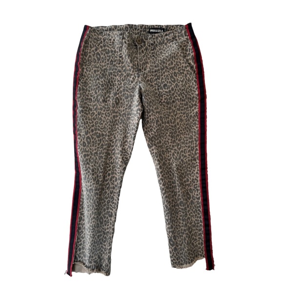 Pam & Gela Uniform Side Stripe Step Hem Pant in Leopard Sz 27 - Picture 2 of 7